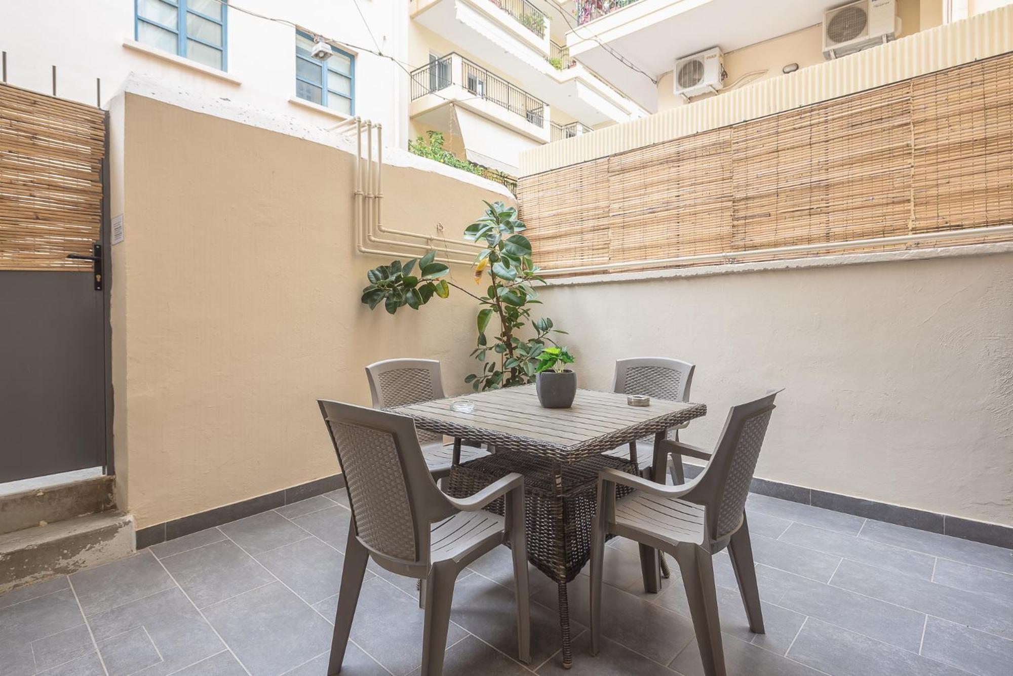 Peaceful And Comfy 2Ba In Athens Heart Διαμέρισμα Εξωτερικό φωτογραφία